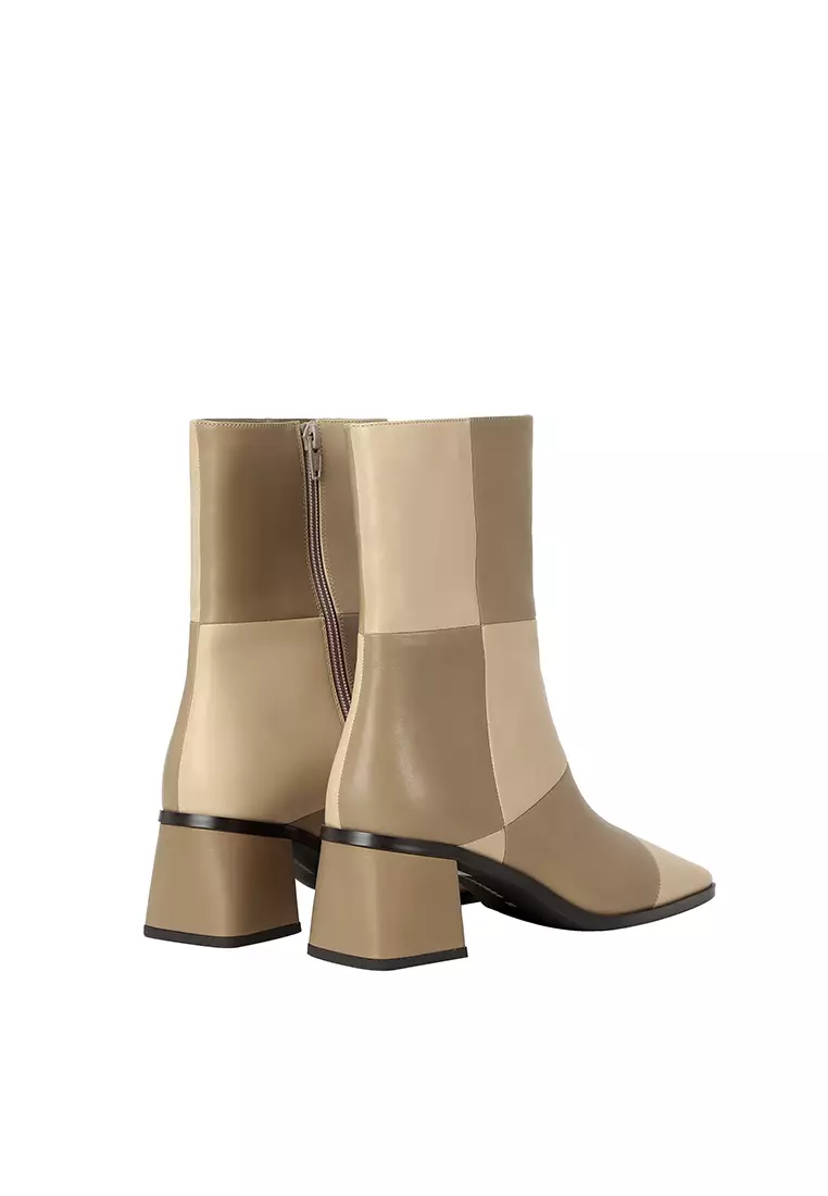 BERACAMY BERACAMY TEGULA Diagonal Ankle Boot - Caramel / Toffee