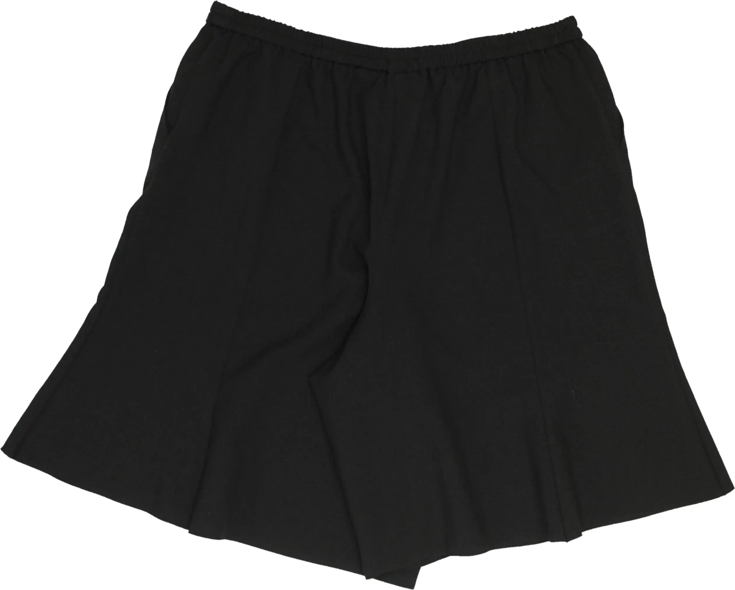 Black Shorts | ThriftTale