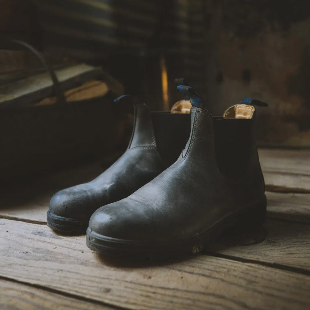 Blundstone Thermal 566 Chelsea Boot in Black