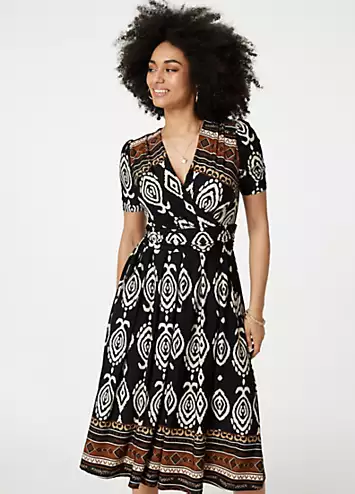 Izabel London Black & White Printed Short Sleeve Pleated Wrap Dress | Grattan