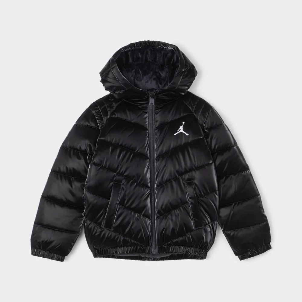 JD Sports Jordan Child Girls’ Shiny Chevron Quilted Jacket / Black