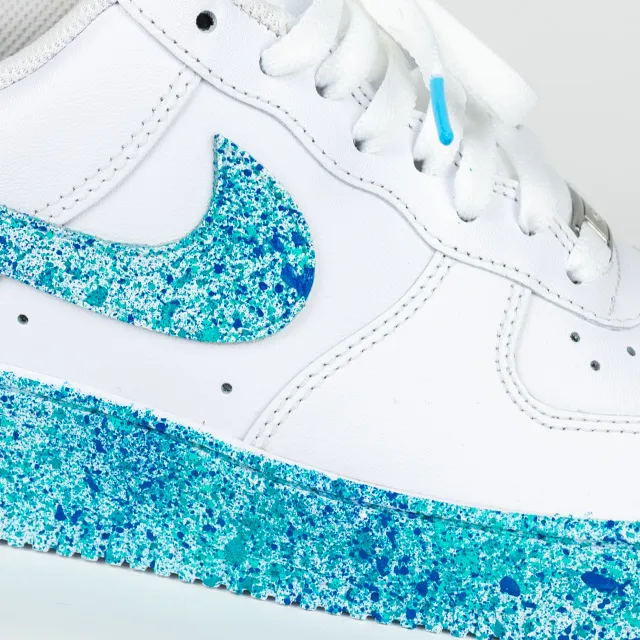 Nike Air Force 1 White Custom 'Aqua Pixels' Edition