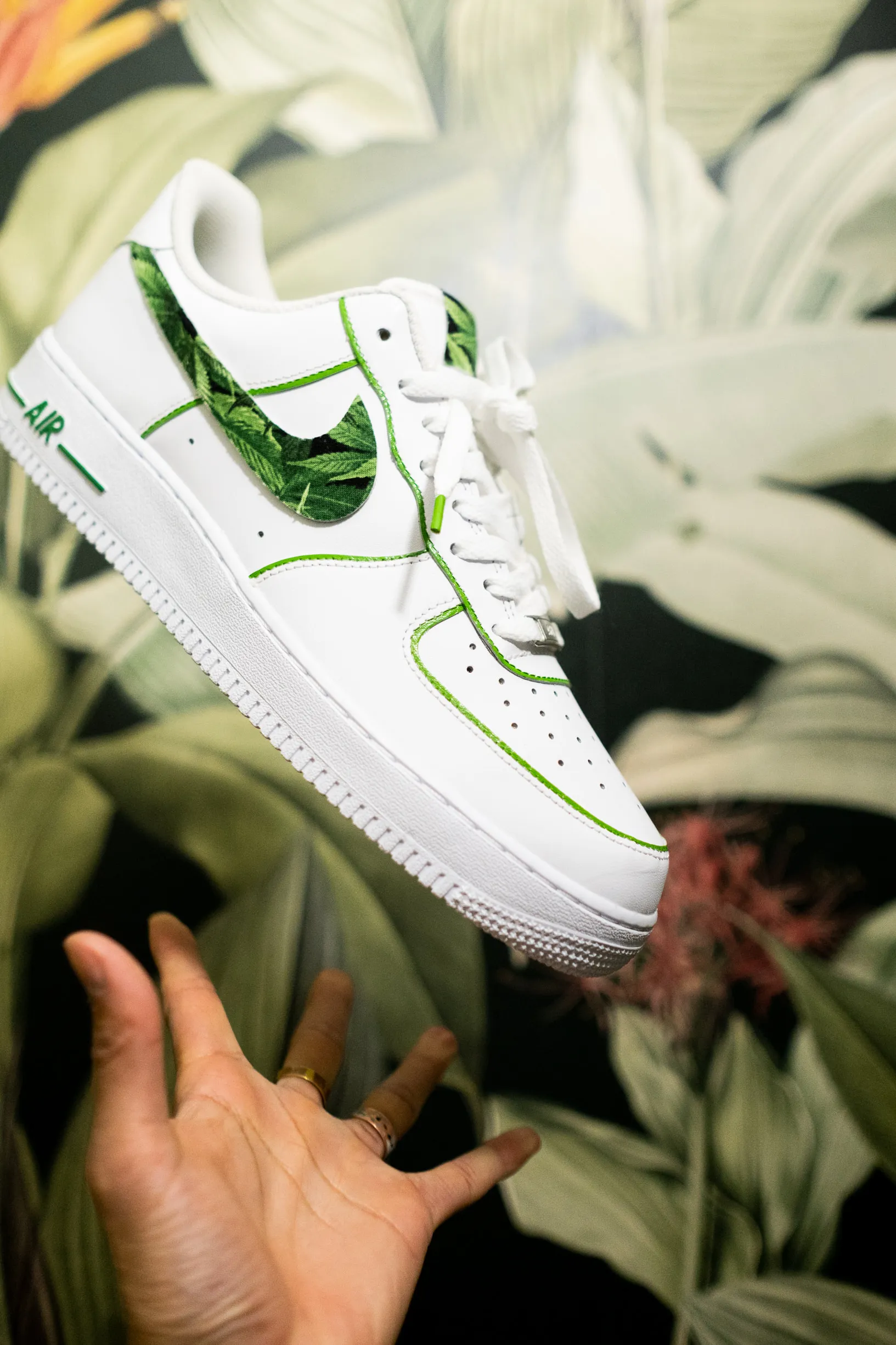 Nike Air Force 1 White Custom 'Chronics' w/ Custom Insoles Edition