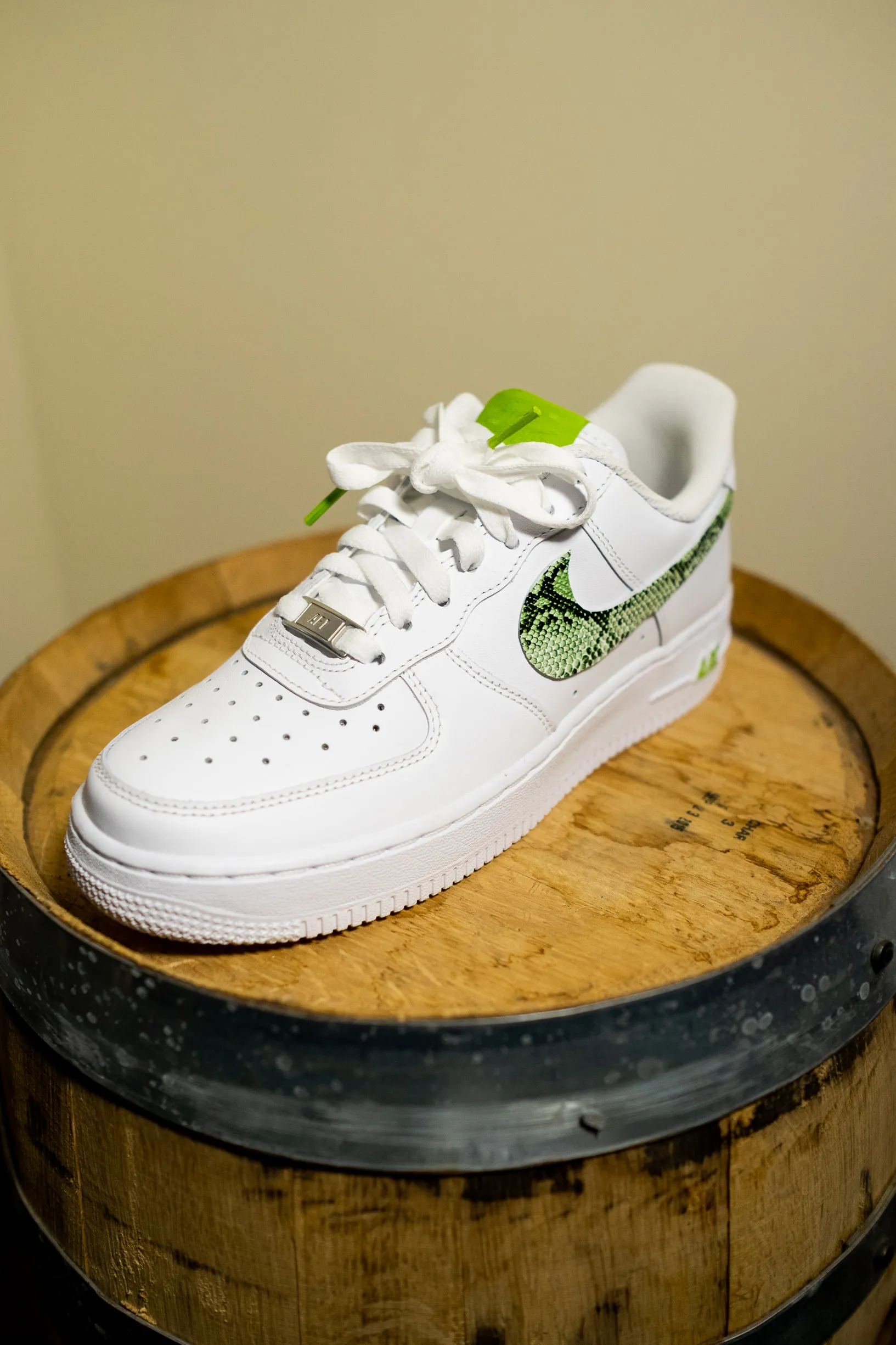 Nike Air Force 1 White Custom 'Lime Green Snakeskin' Edition