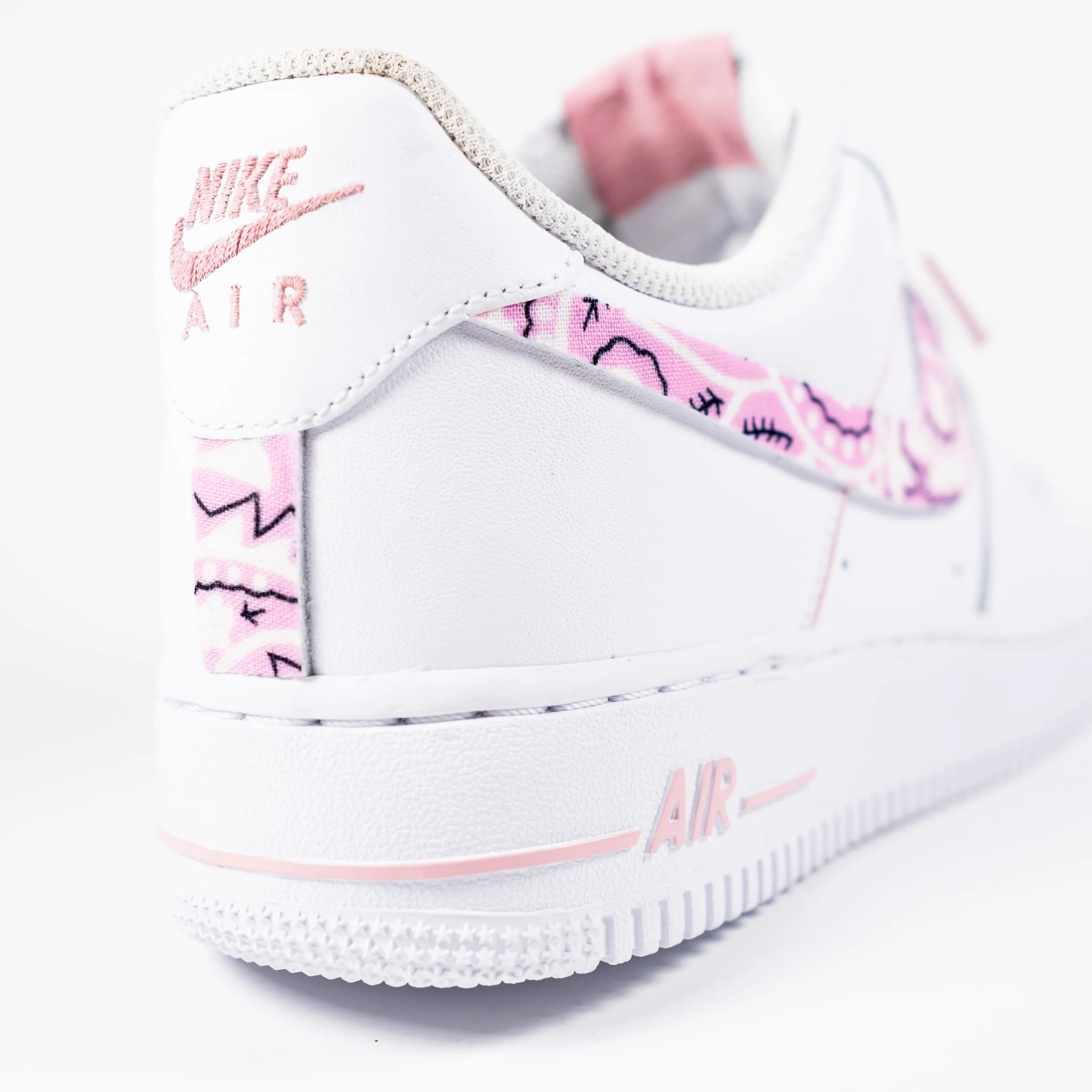 Nike Air Force 1 White Custom 'Pink Bandana' Edition