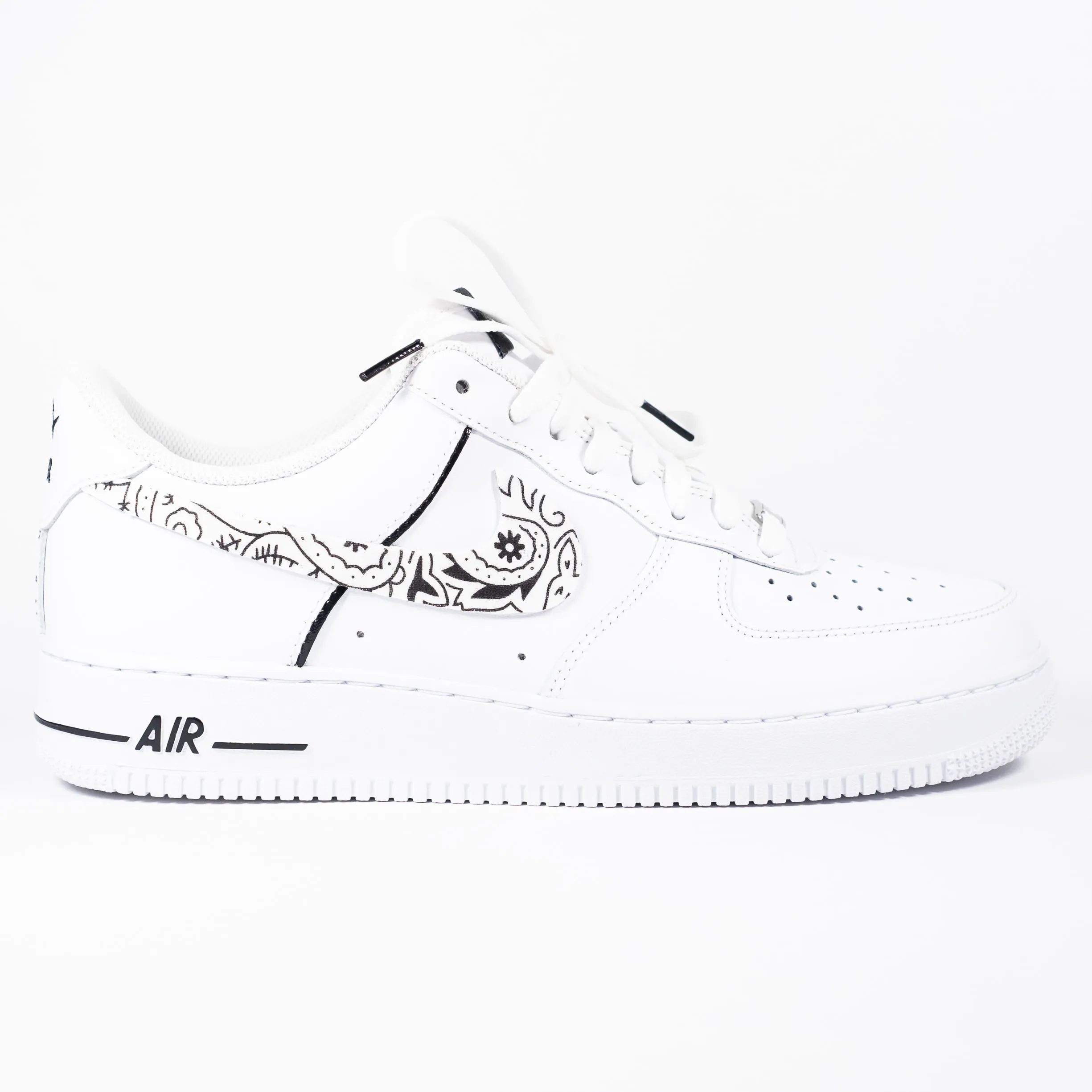 Nike Air Force 1 White Custom 'White Bandana' Edition