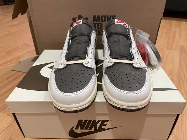 Nike air jordan 1 low og sp x travis scott 