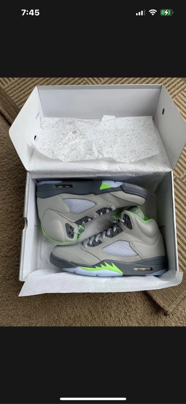 Nike air jordan retro 5 green bean reflective flint grey in