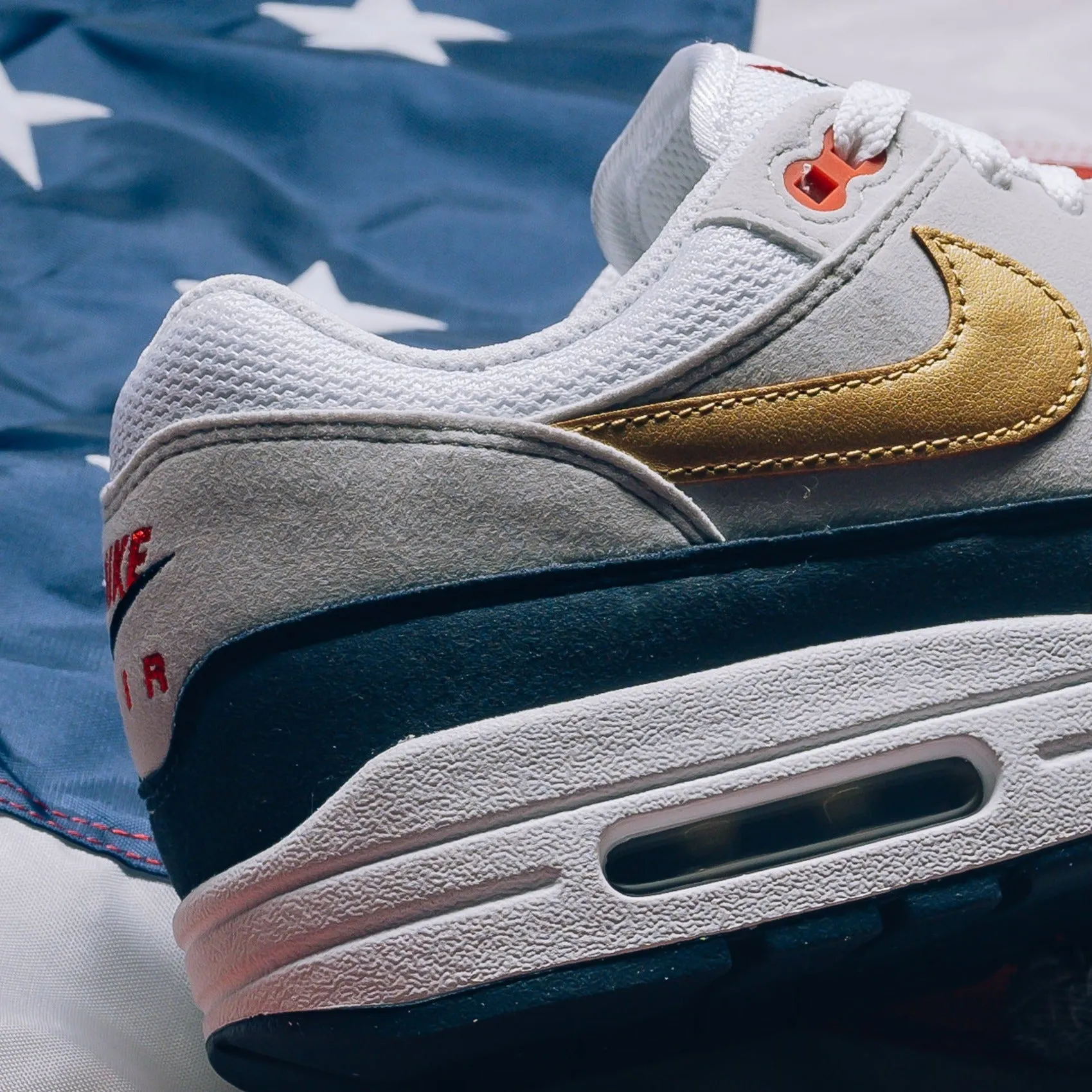 Nike Air Max 1 'Olympic' - Obsidian/Metallic Gold