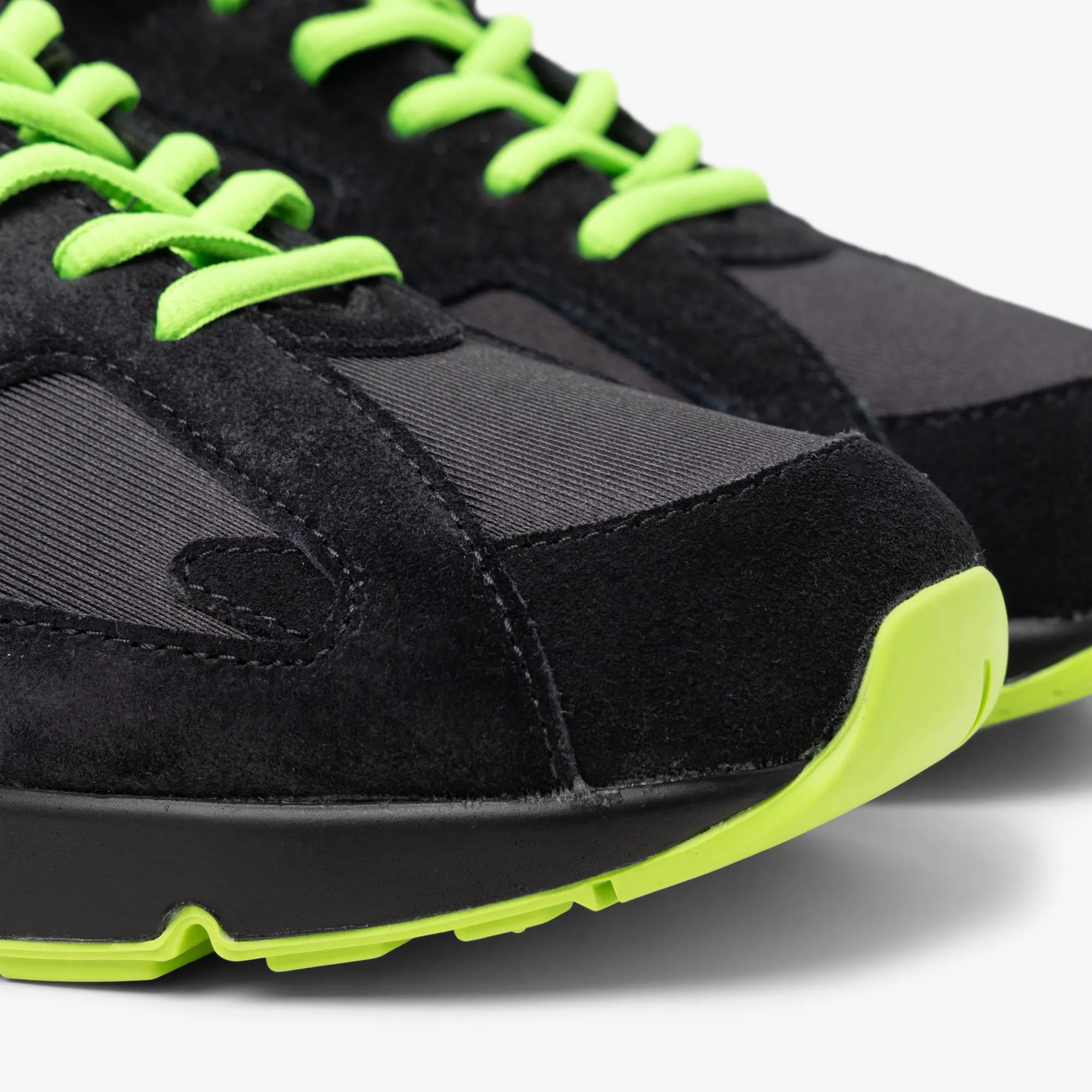 Nike Air Max 180 Black / White - Action Green