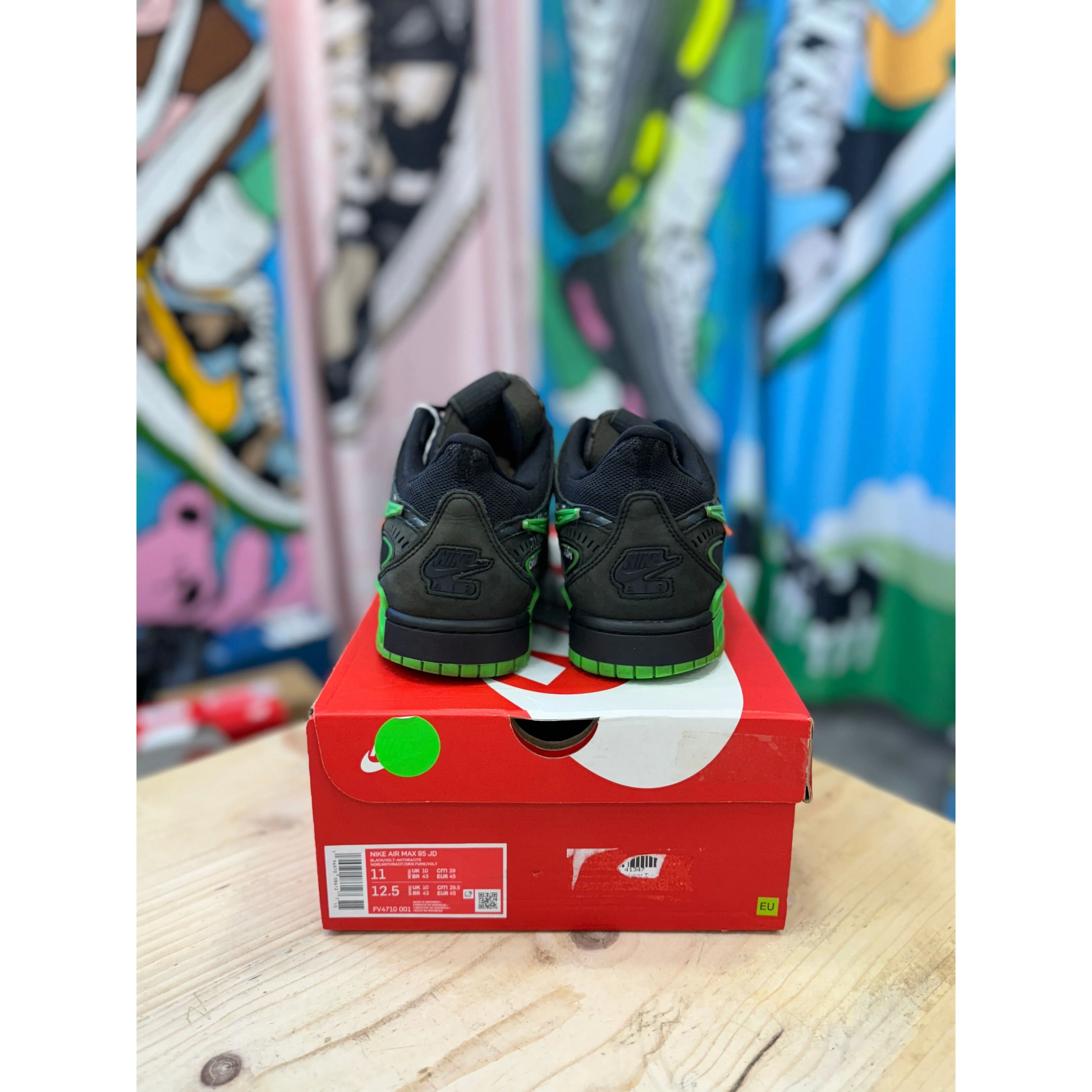 Nike Air Rubber Dunk Off-White Green Strike UK 8.5