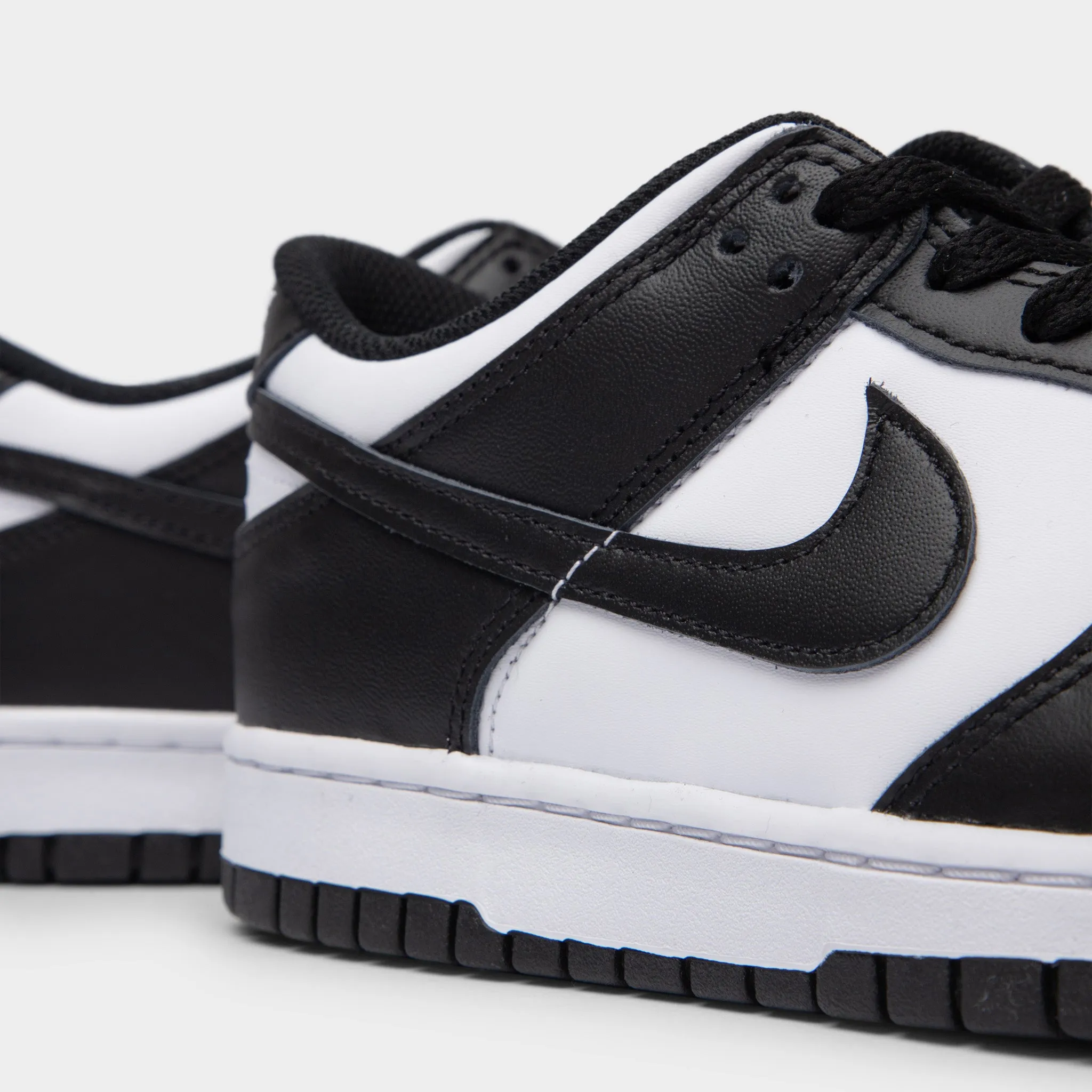 Nike Dunk Low GS White / Black - White