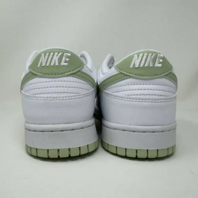 Nike Dunk Low Honeydew White Green Men's Size 11.5 Women...