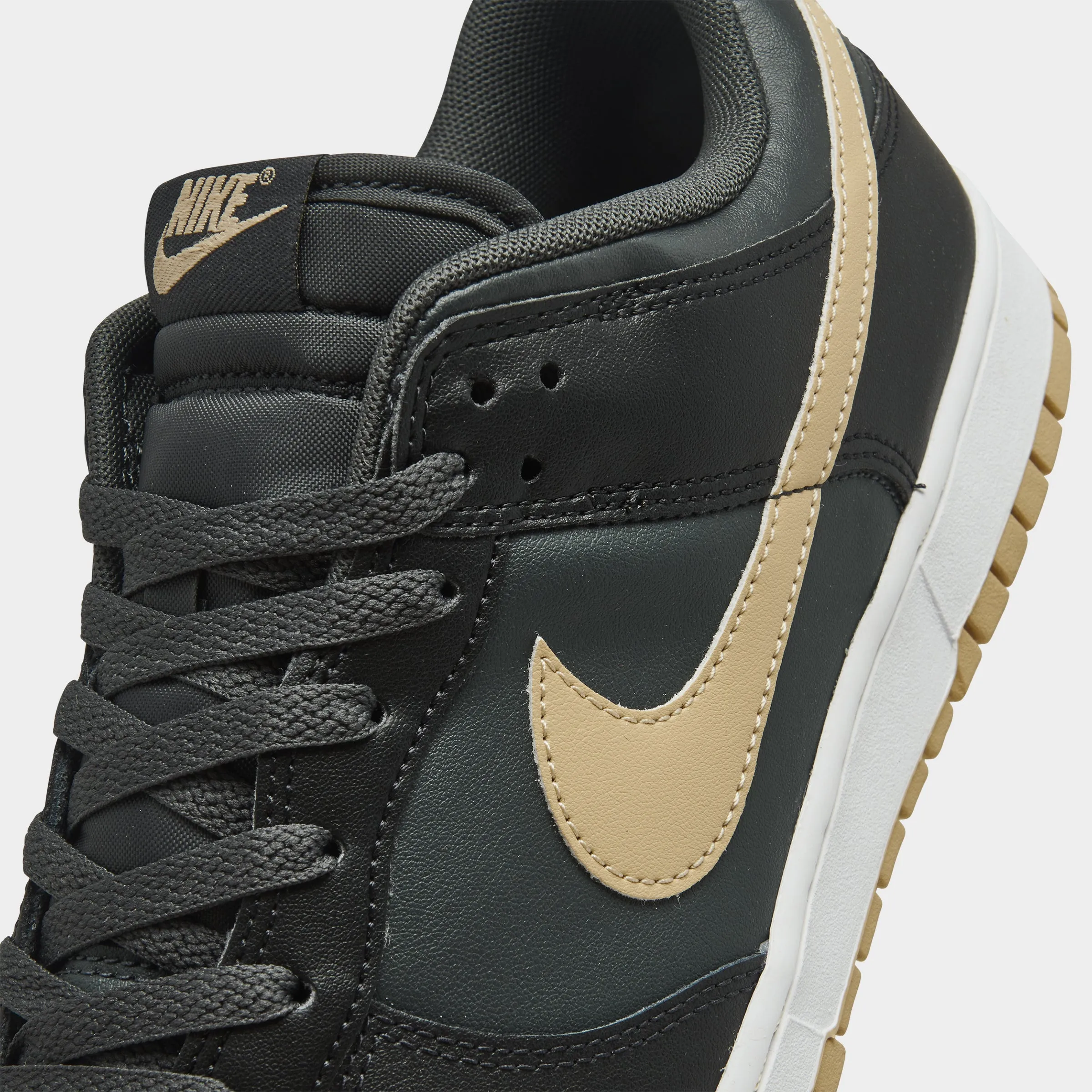 Nike Dunk Low Retro Black / Sesame - Anthracite