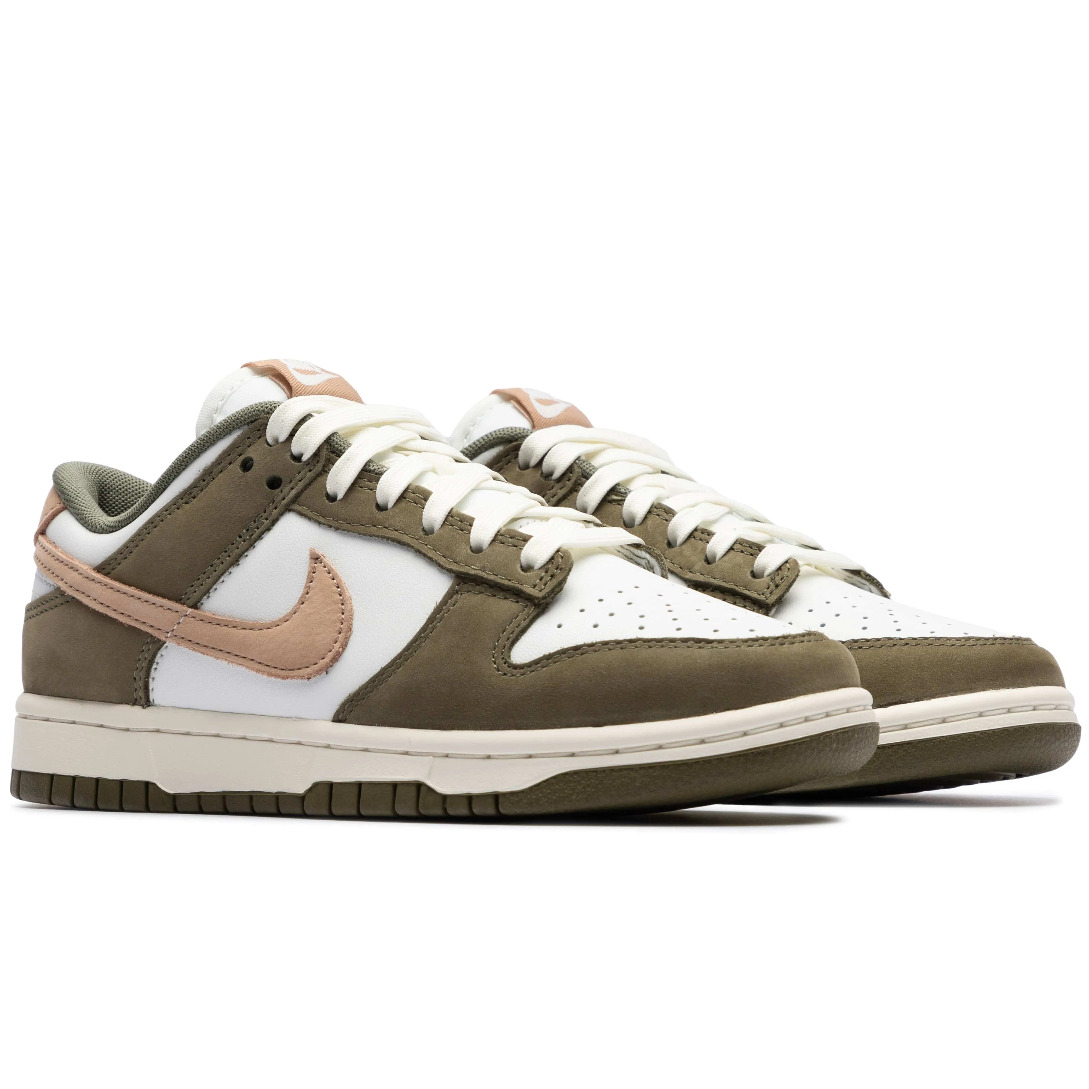 NIKE DUNK LOW RETRO PRM [FQ8250-200] | Bodega