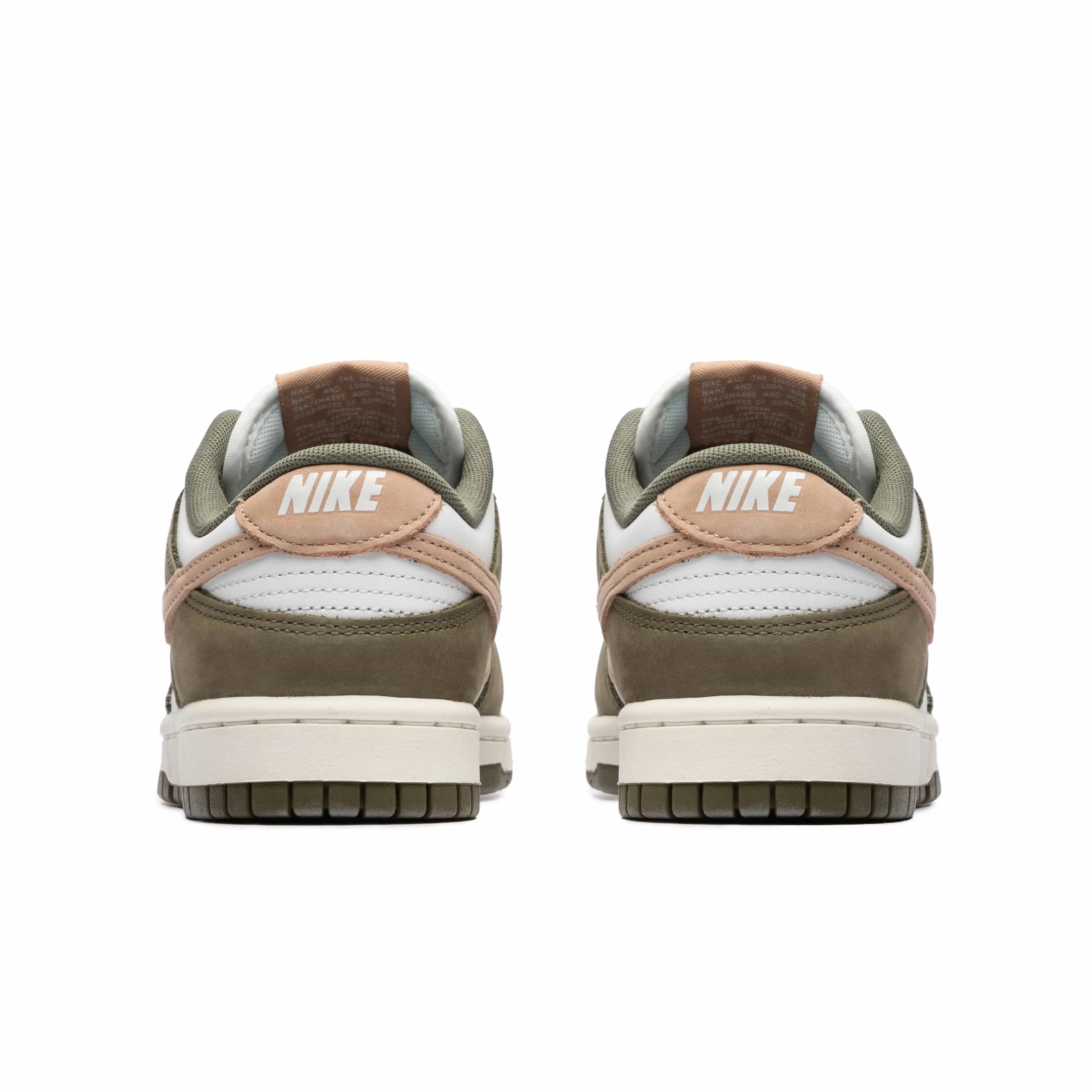 NIKE DUNK LOW RETRO PRM [FQ8250-200] | Bodega