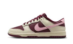 Nike Dunk Low Retro PRM Valentine's Day (2023)