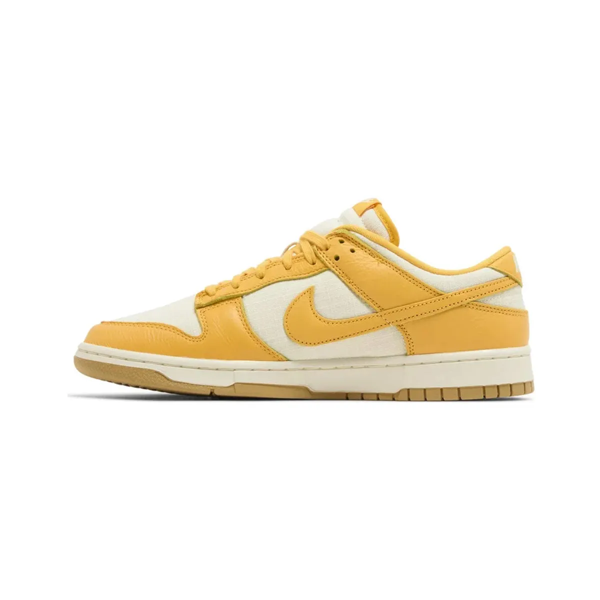 Nike Dunk Low ‘University Gold’