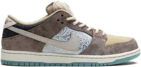 Nike SB Dunk Low Big Money Savings sneakers Brown