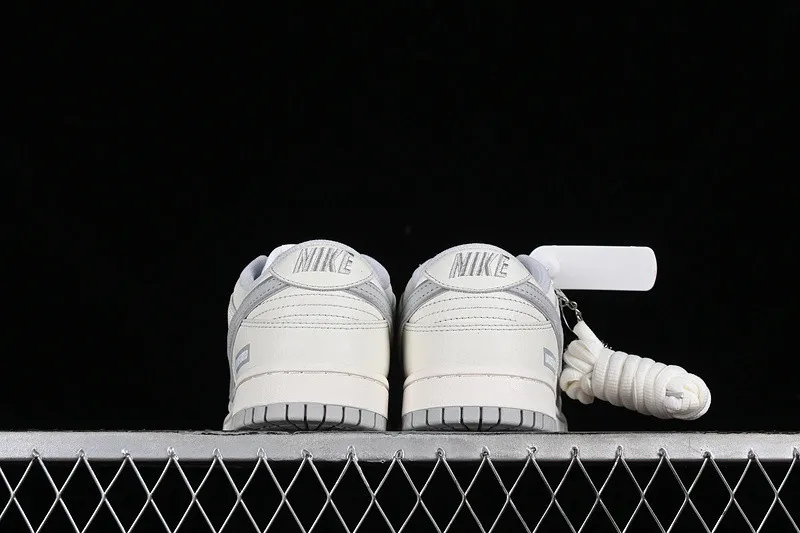 Nike SB Dunk Low UN Off White Grey SF1588-135