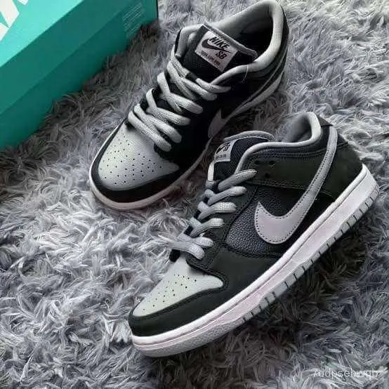 NIKE SB DUNK SHADOW GREY