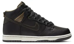 Nike SB Nike SB Dunk High OG QS (Black/Black-Metallic Gold)