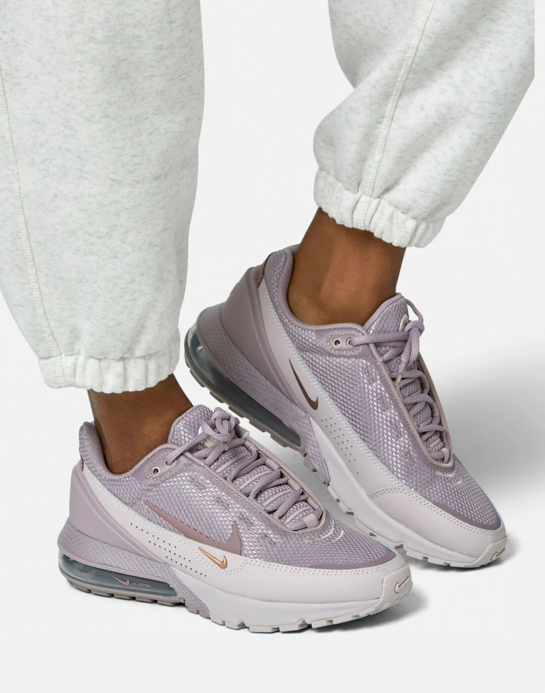 Nike Womens Air Max Pulse