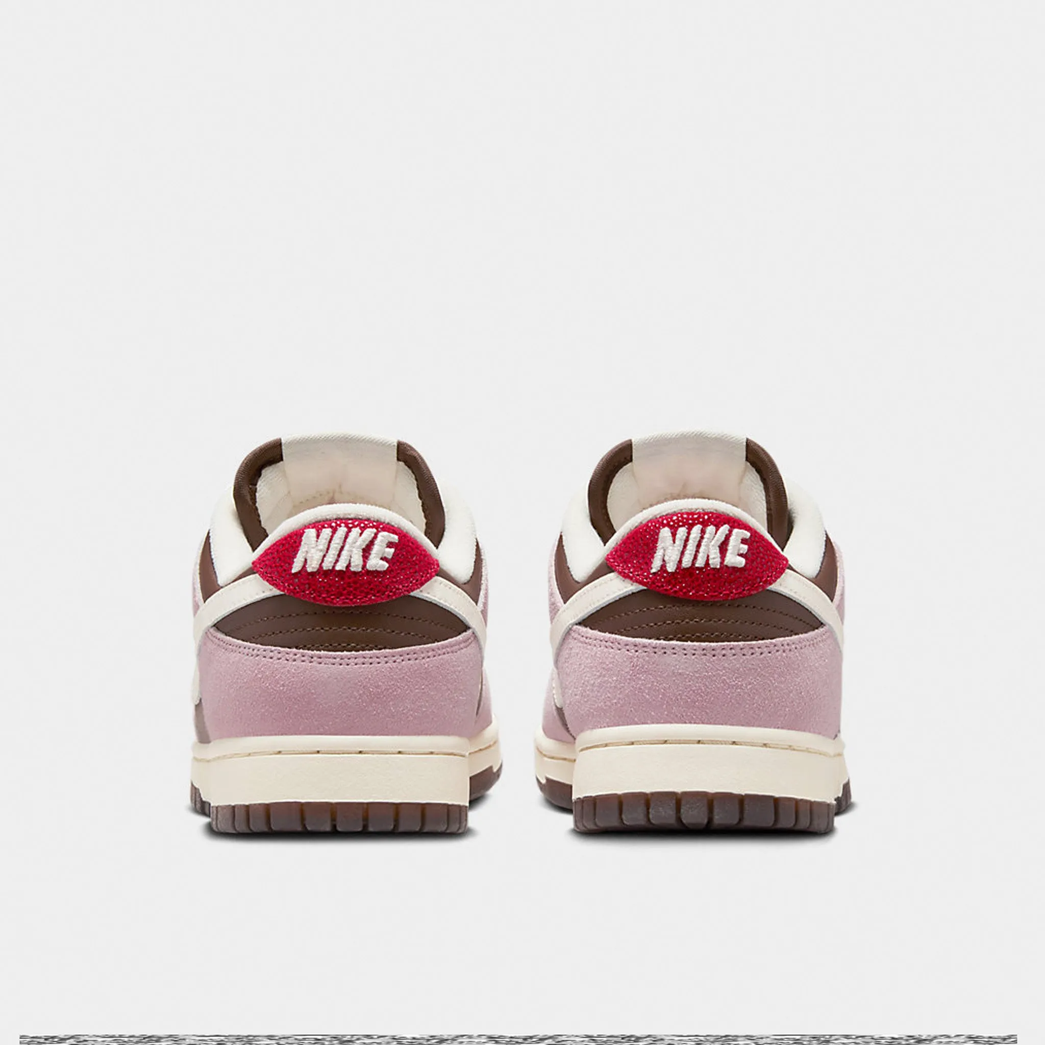 Nike Women's Dunk Low Cacao Wow / Pale Ivory - Pink Foam