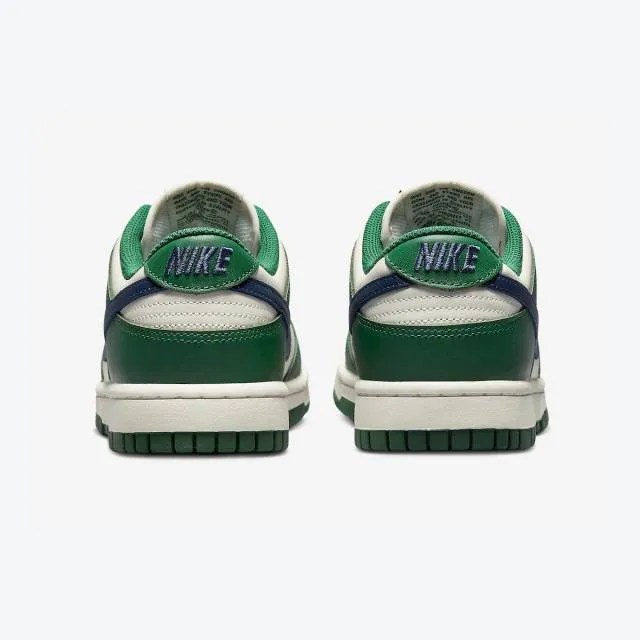 Nike Women's Dunk Low (Gorge Green/ Midnight Navy/ Phant...