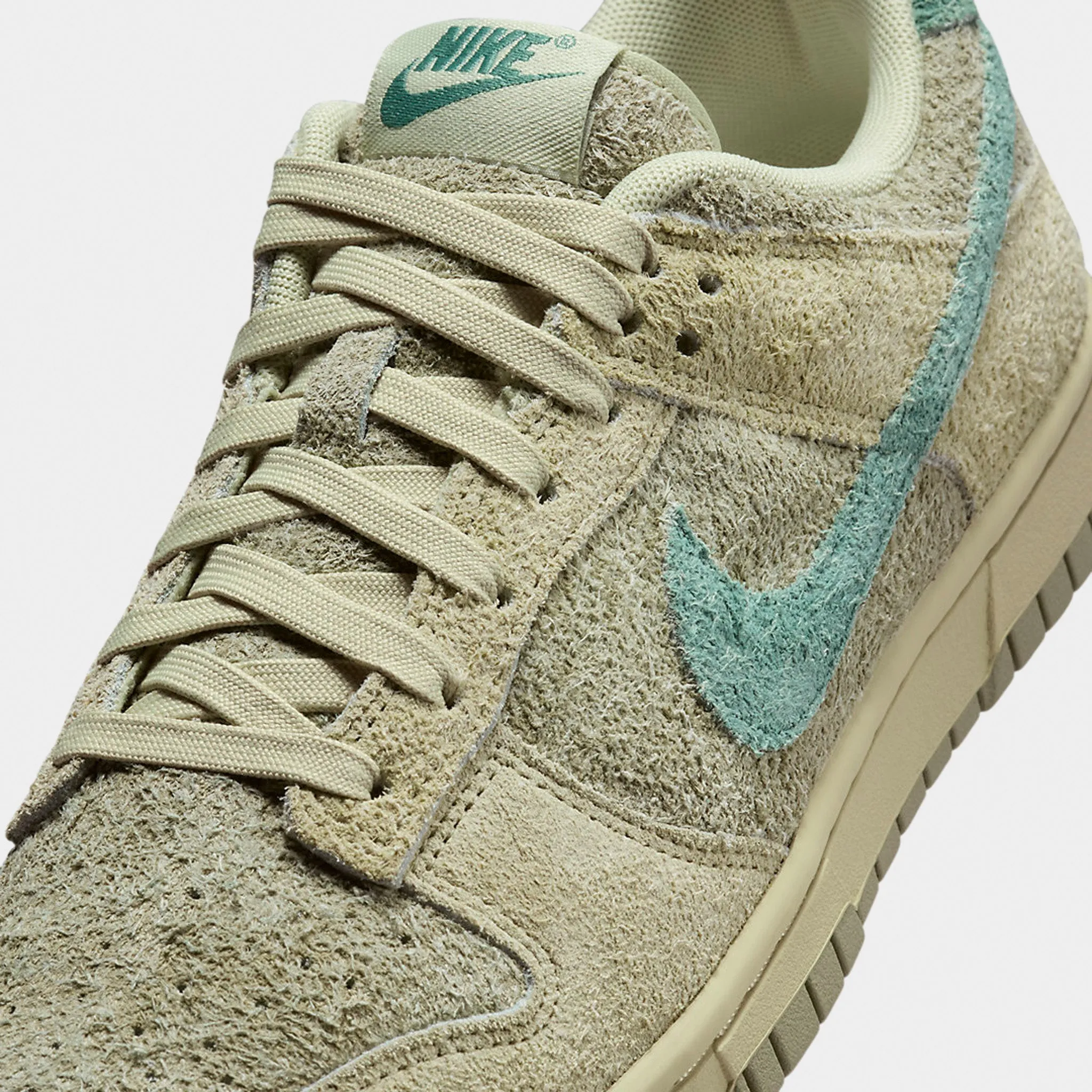 Nike Women's Dunk Low Olive Aura / Bicoastal - Oil Green