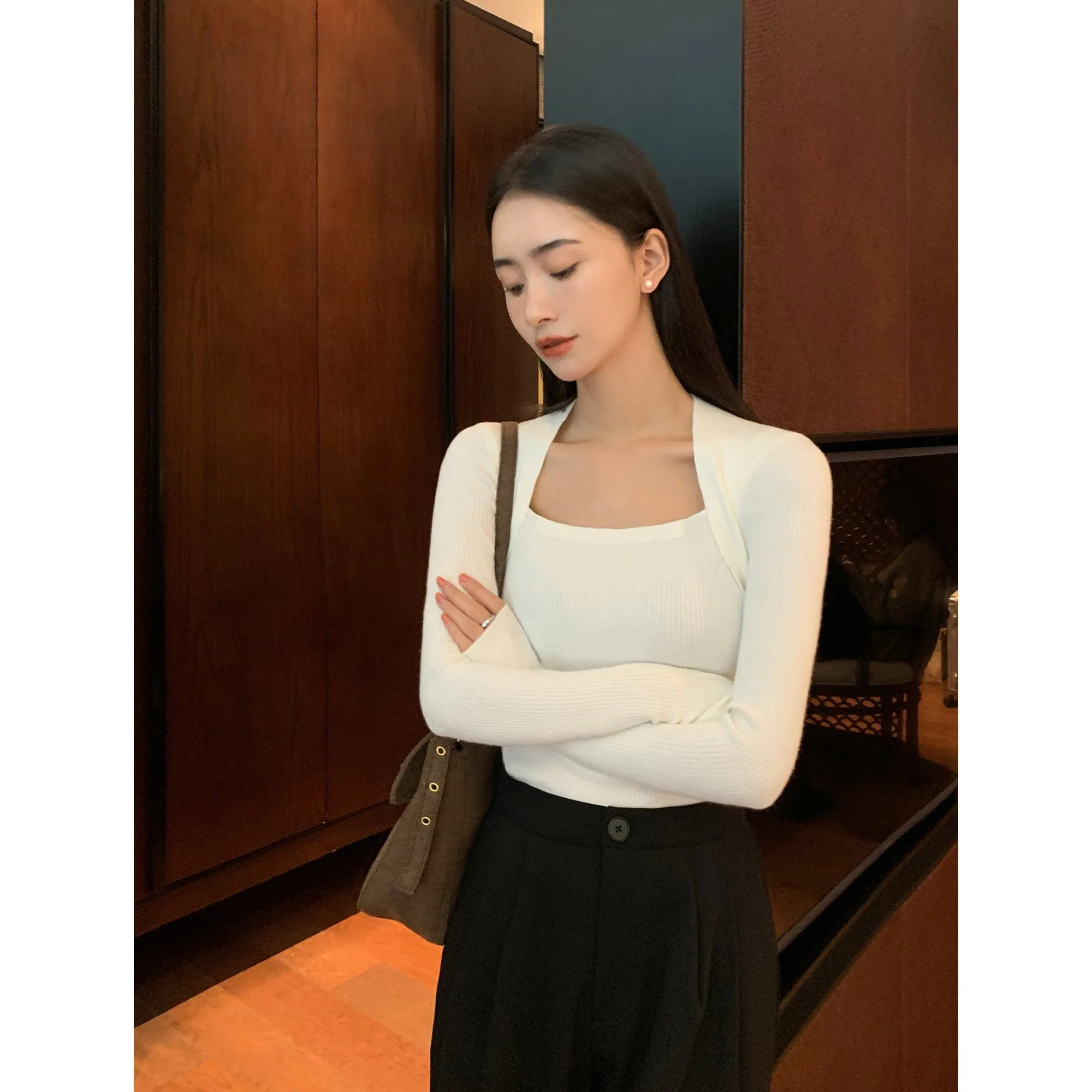 RTK (W) No. 1234 SQUARE COLLAR PULLOVER SLIM LONGSLEEVE TOP