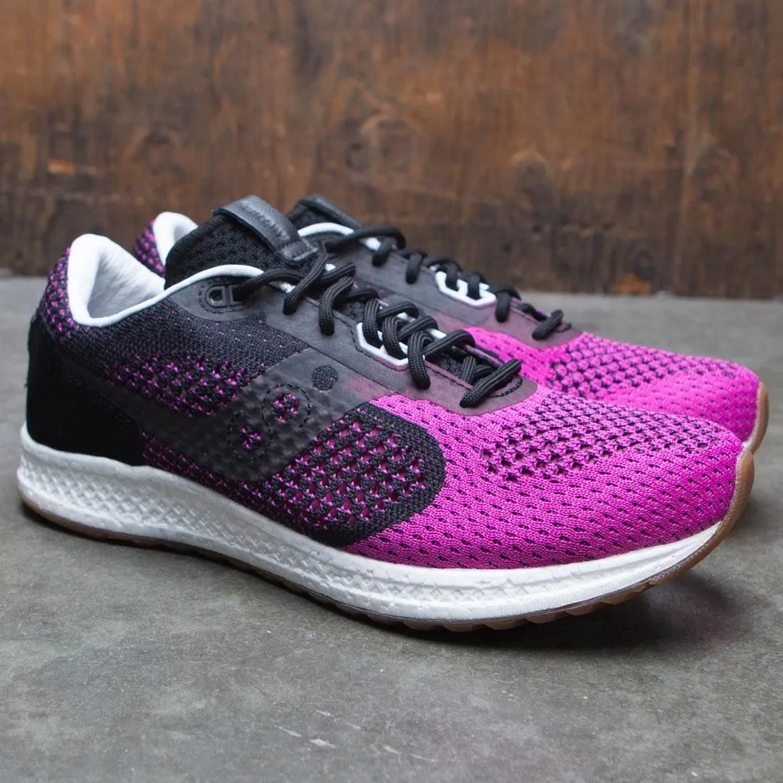 Saucony x Solebox Men Shadow 5000 EVR - Pink Devil (black / pink)