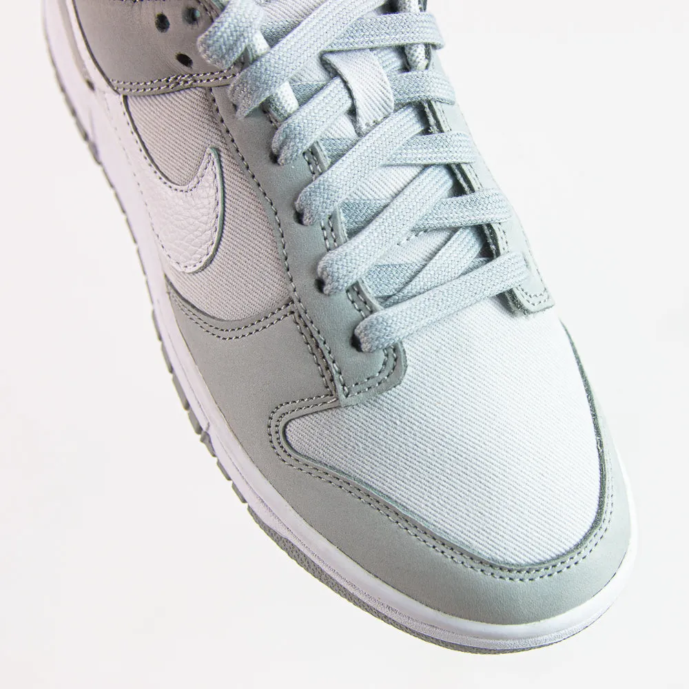 W Nike Dunk Low LX NBHD (Lt Smoke Grey/White)